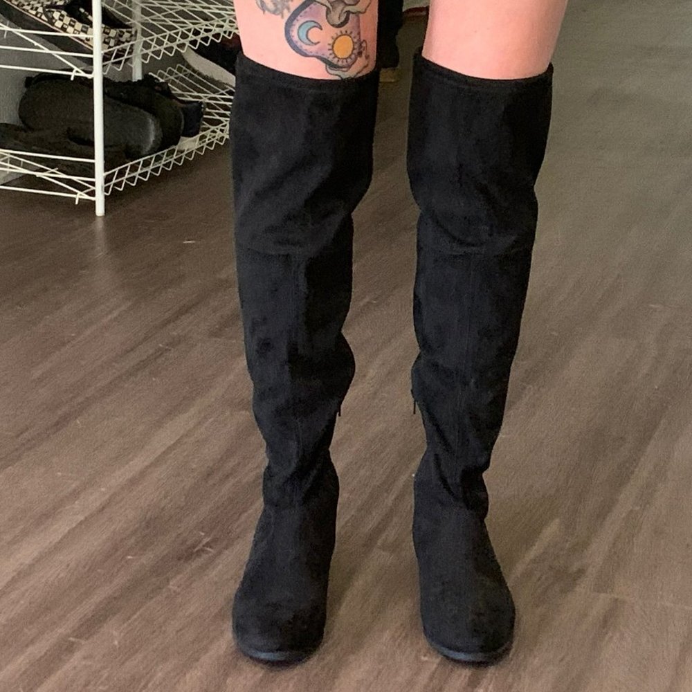 Versatile Boots - Picture 5 of 8